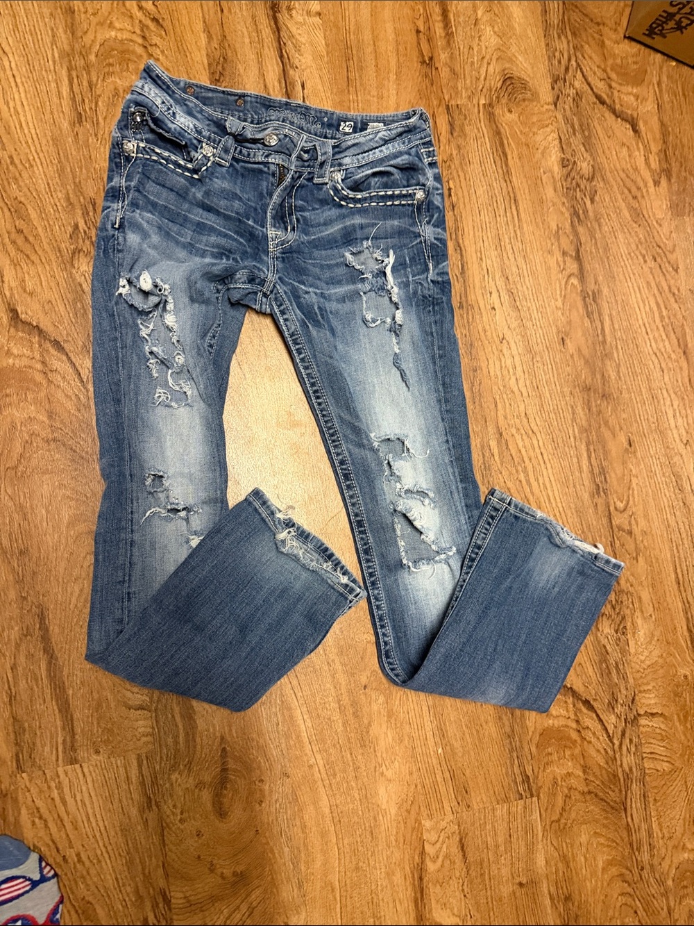 Miss me distressed jeans